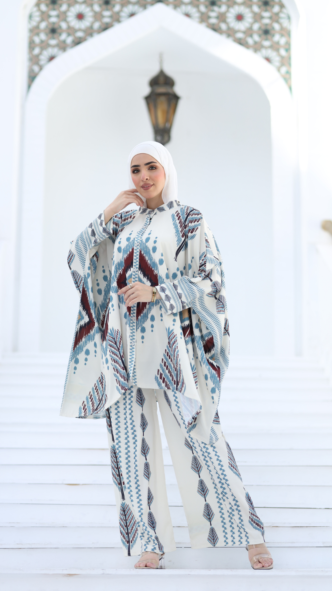 Tribal square set