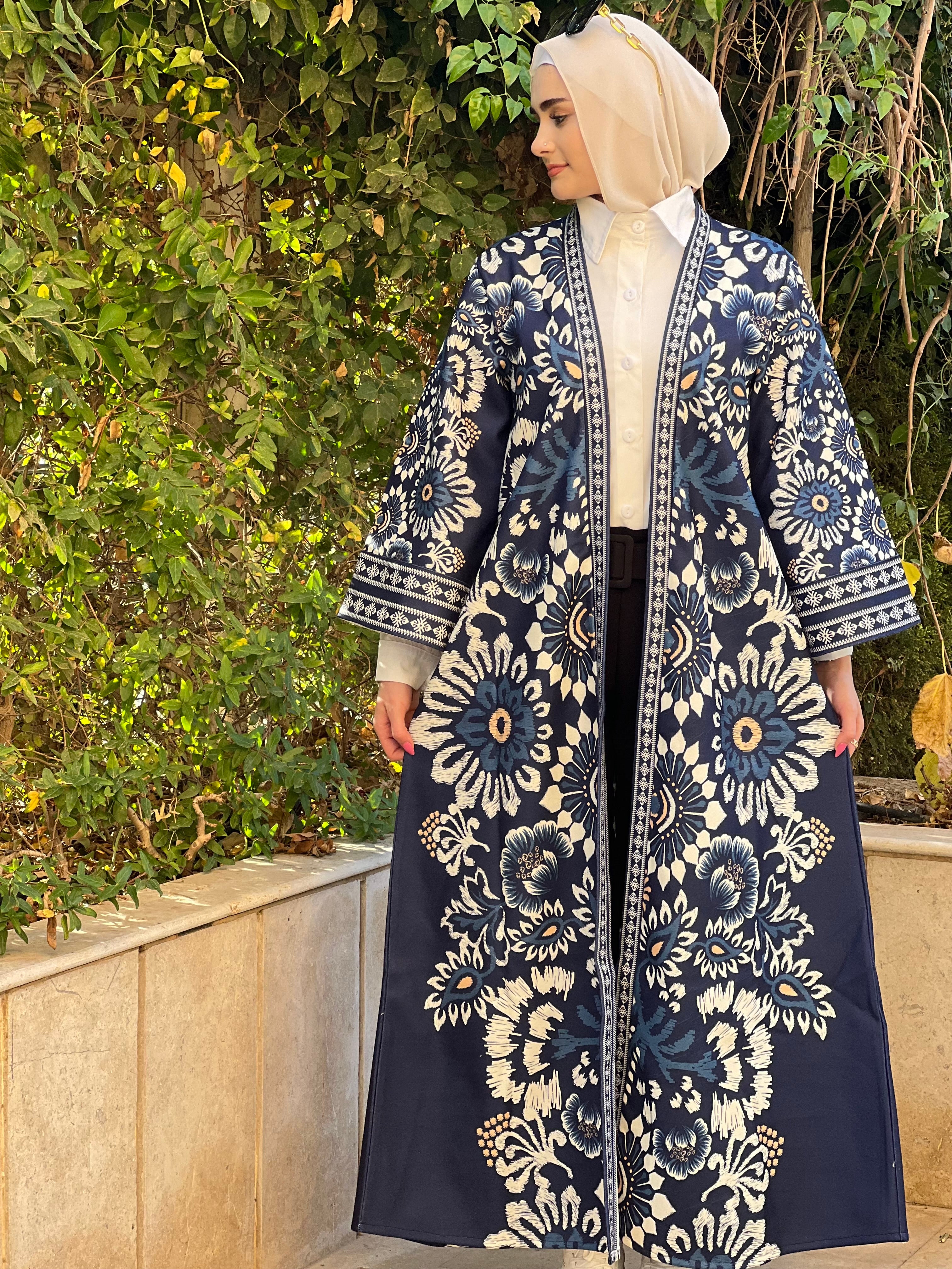 Oriental blue roses kaftan