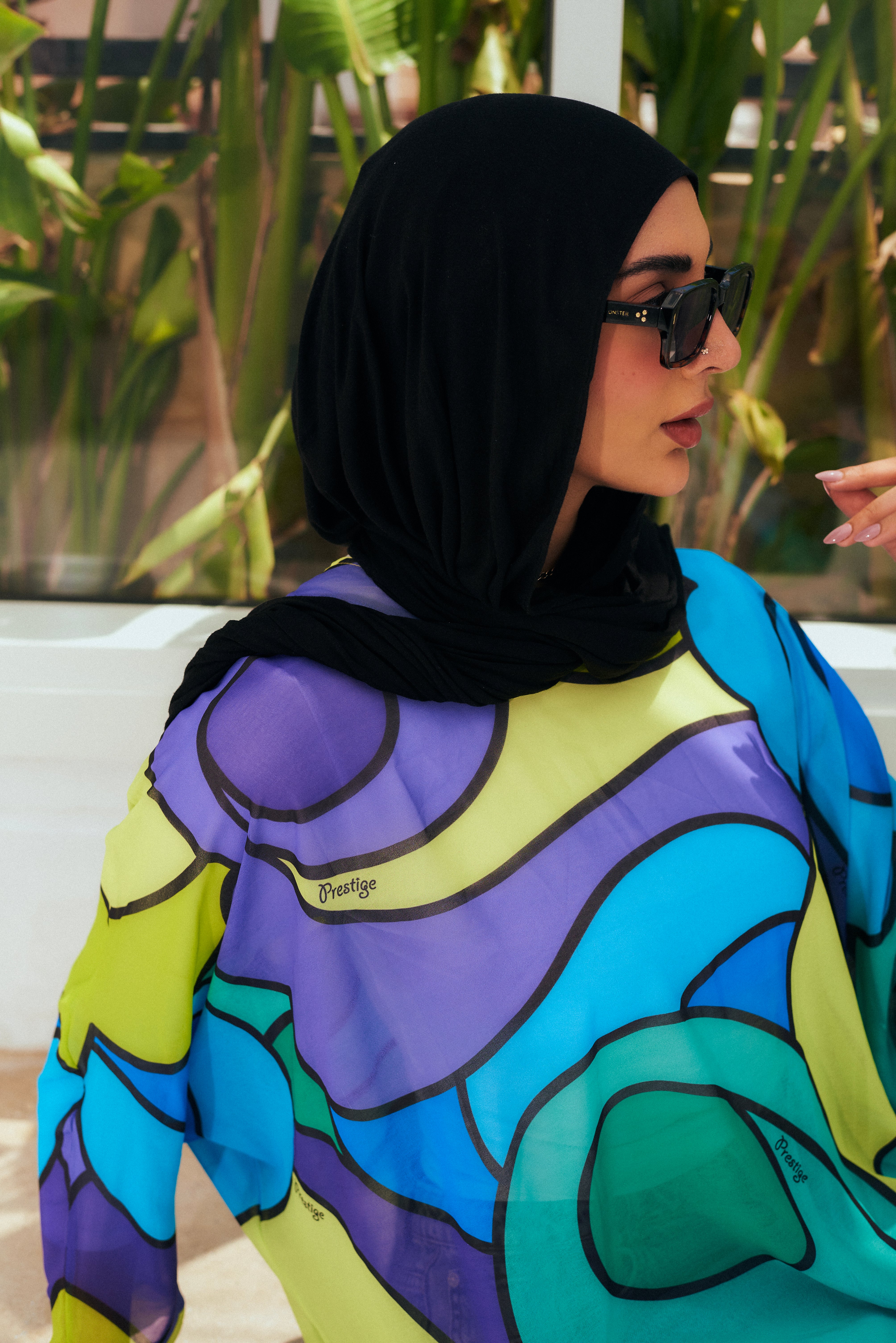 Petalya abaya