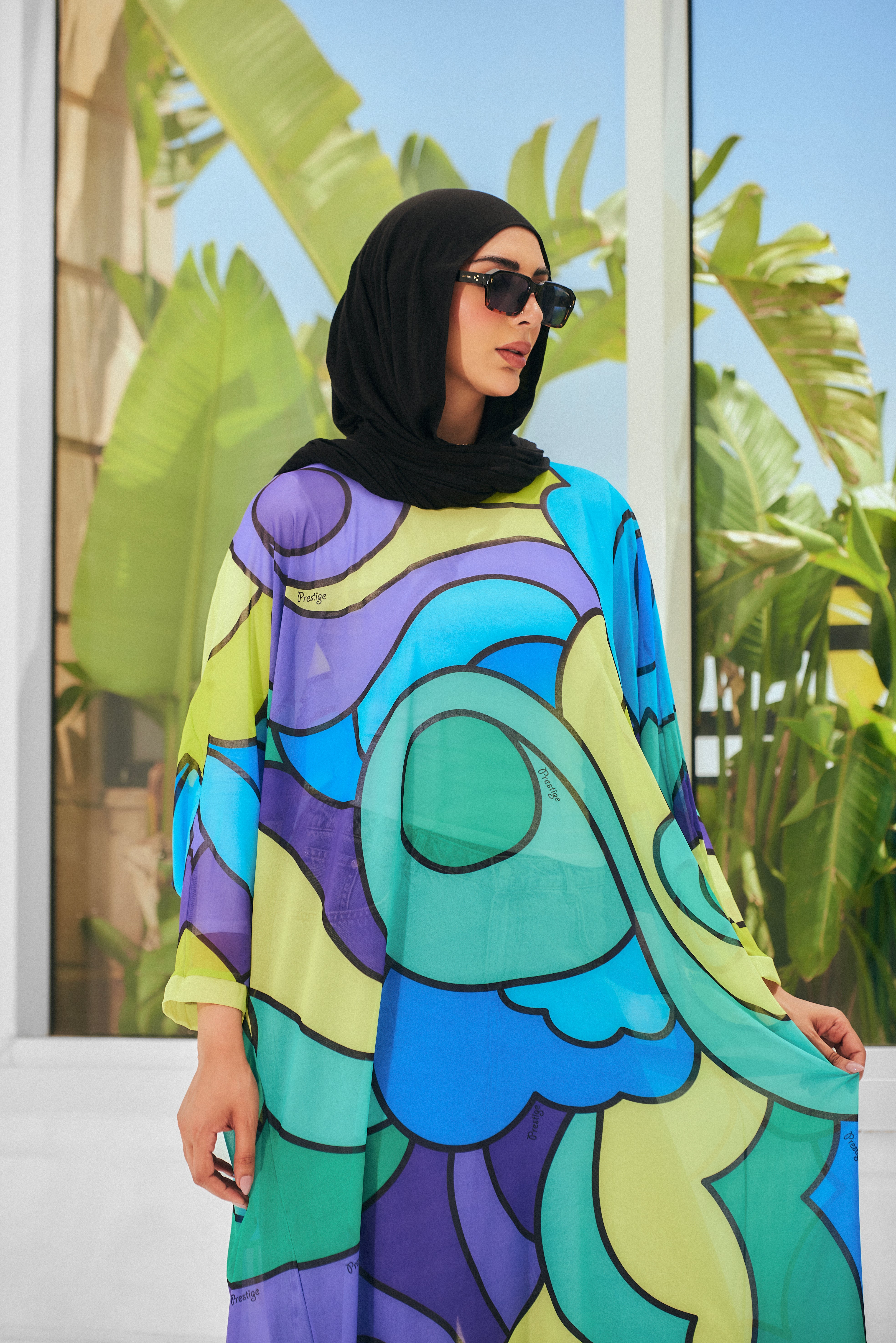 Petalya abaya